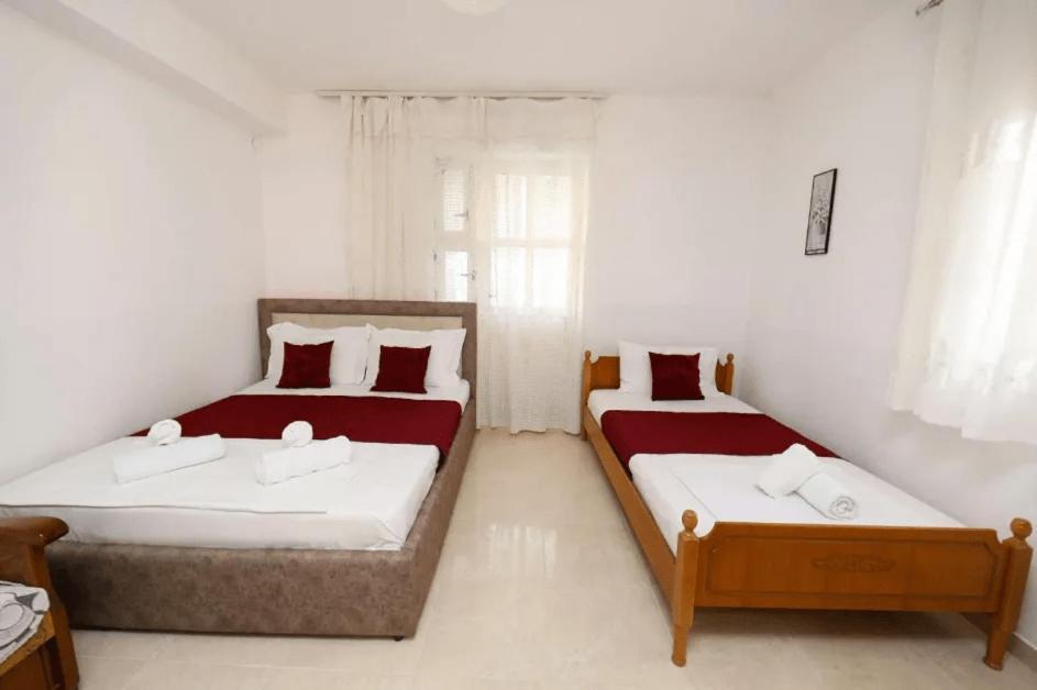 Vila Agolli Vlore Bagian luar foto