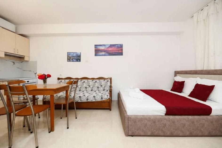 Vila Agolli Vlore Bagian luar foto