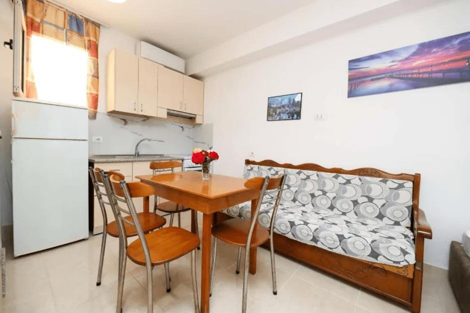 Vila Agolli Vlore Bagian luar foto