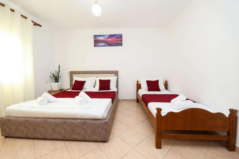 Vila Agolli Vlore Bagian luar foto